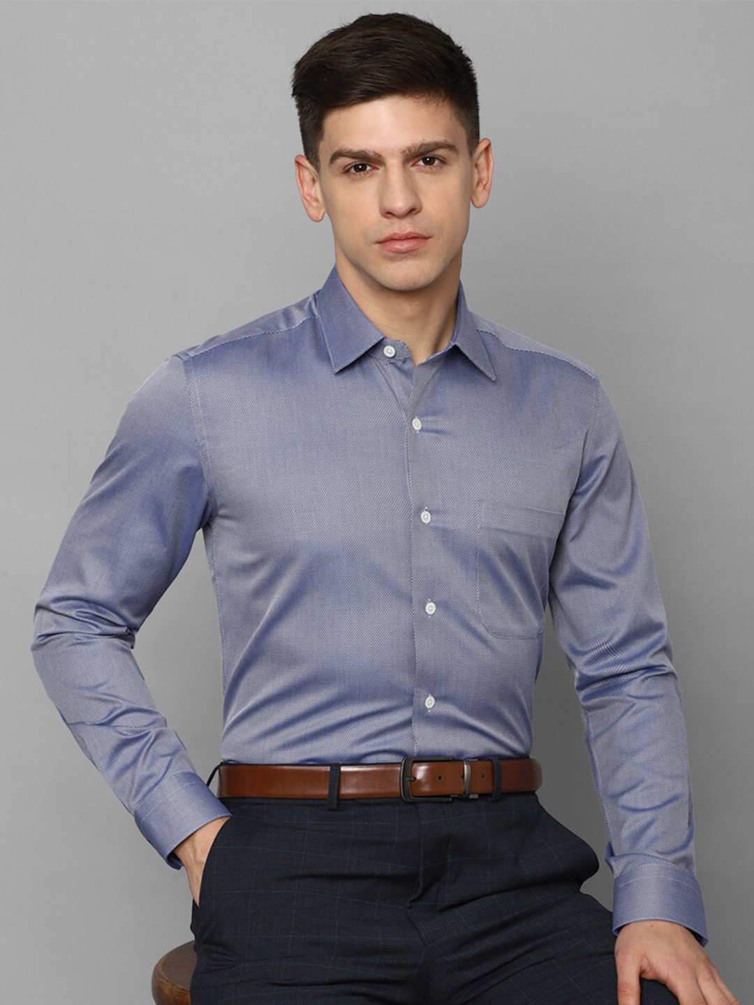 

Luxure by Louis Philippe Men Cotton Slim Fit Formal Shirt, Blue
