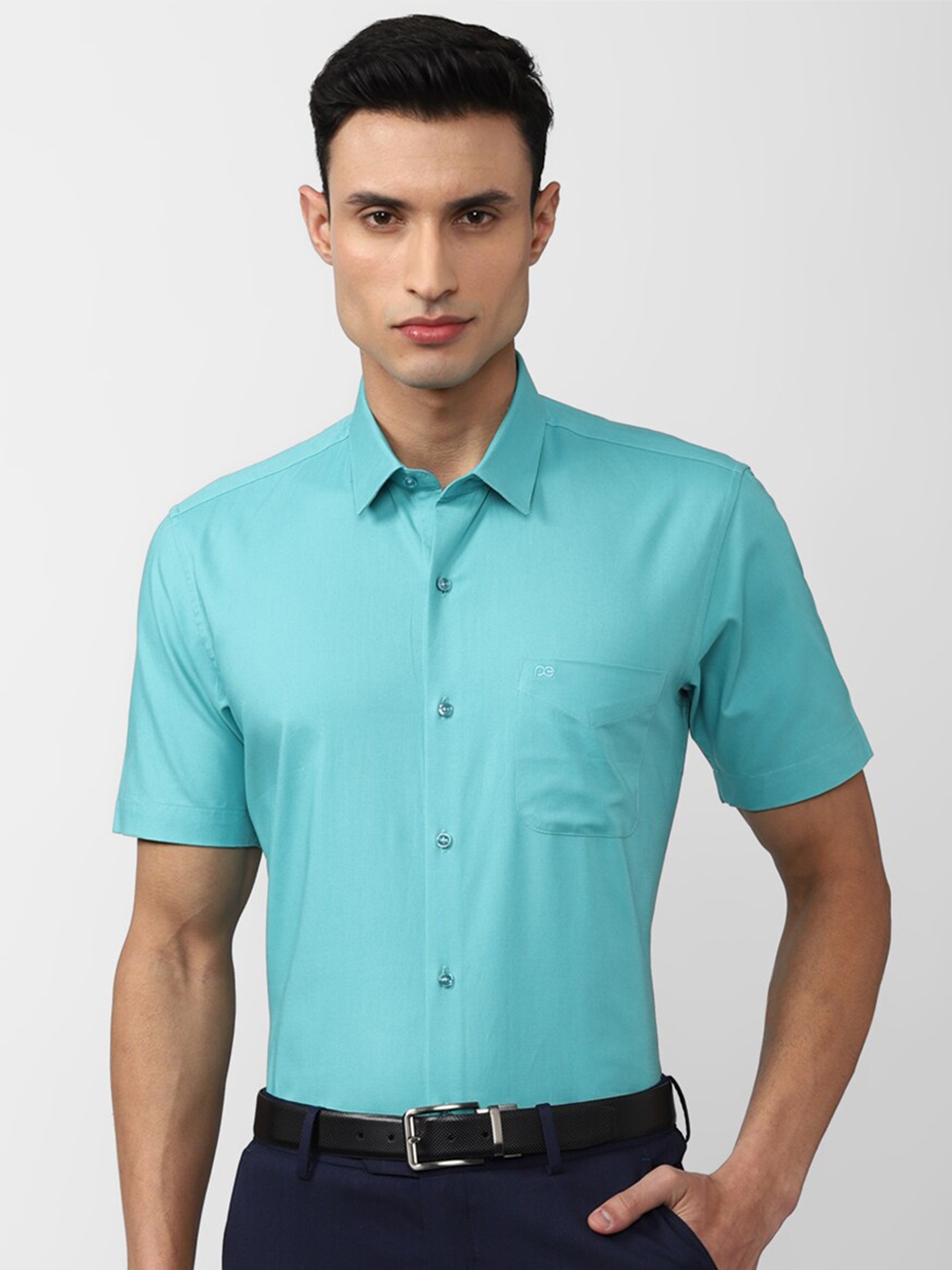 

Peter England Spread Collar Formal Pure Cotton Shirt, Blue