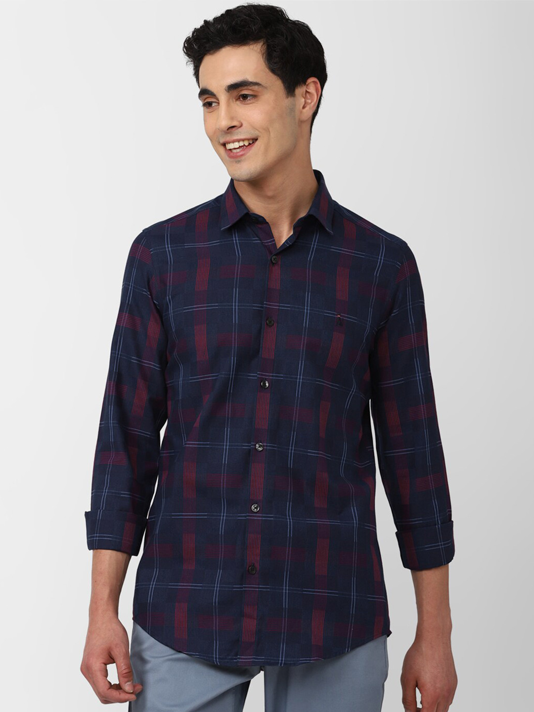 

SIMON CARTER LONDON Slim Fit Spread Collar Checked Casual Shirt, Navy blue