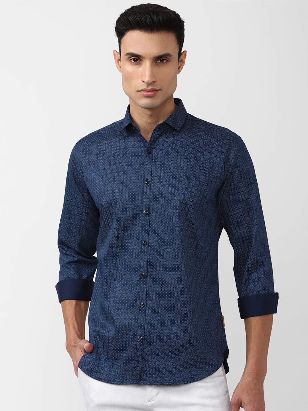 

V Dot Micro Ditsy Printed Pure Cotton Slim Fit Casual Shirt, Navy blue