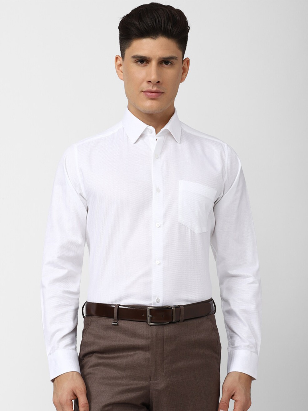 

Van Heusen Geometric print Opaque Pure Cotton Formal Shirt, White