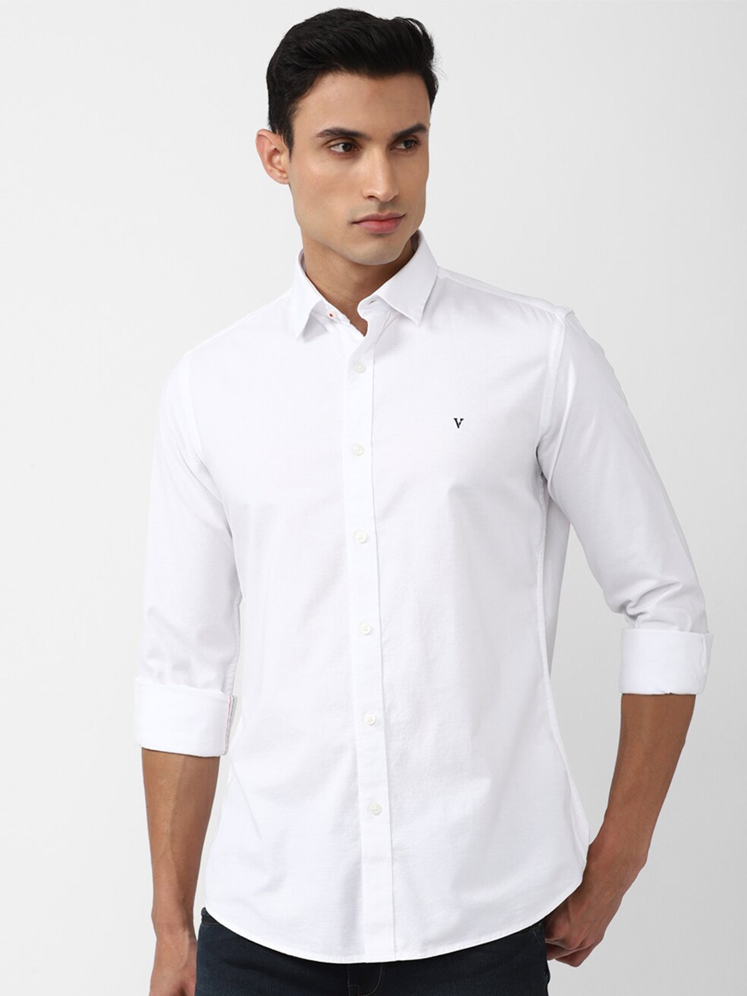

Van Heusen Sport Spread Collar Slim Fit Cotton Casual Shirt, White