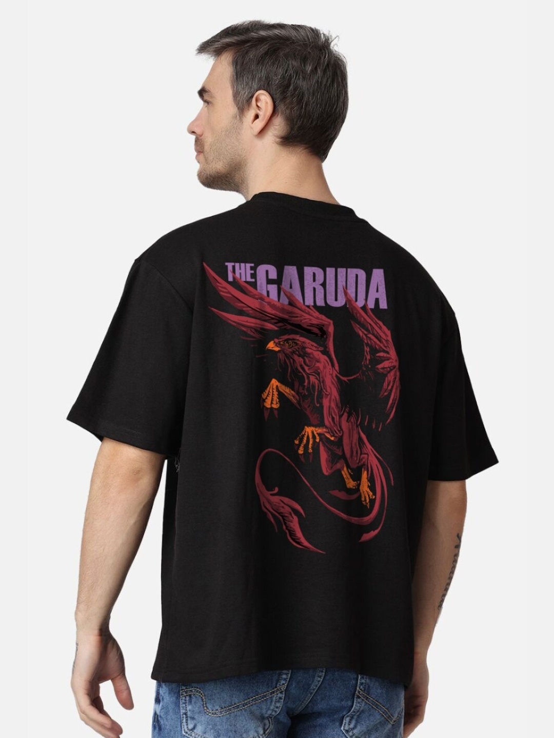 

The Label Bar Graphic Printed Drop-Shoulder Sleeves Cotton T-Shirt, Black