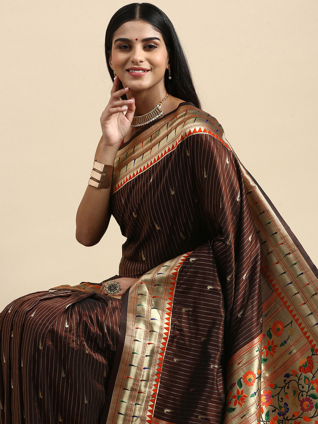 

VASTRANAND Ethnic Motifs Striped Zari Paithani Saree, Brown