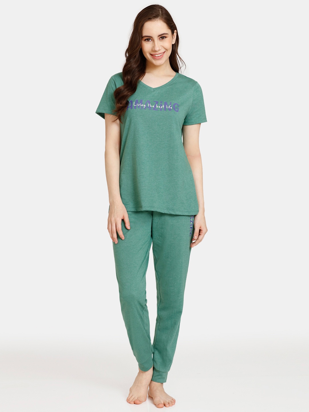 

Rosaline by Zivame Typography Printed Pure Cotton Night Suit, Green