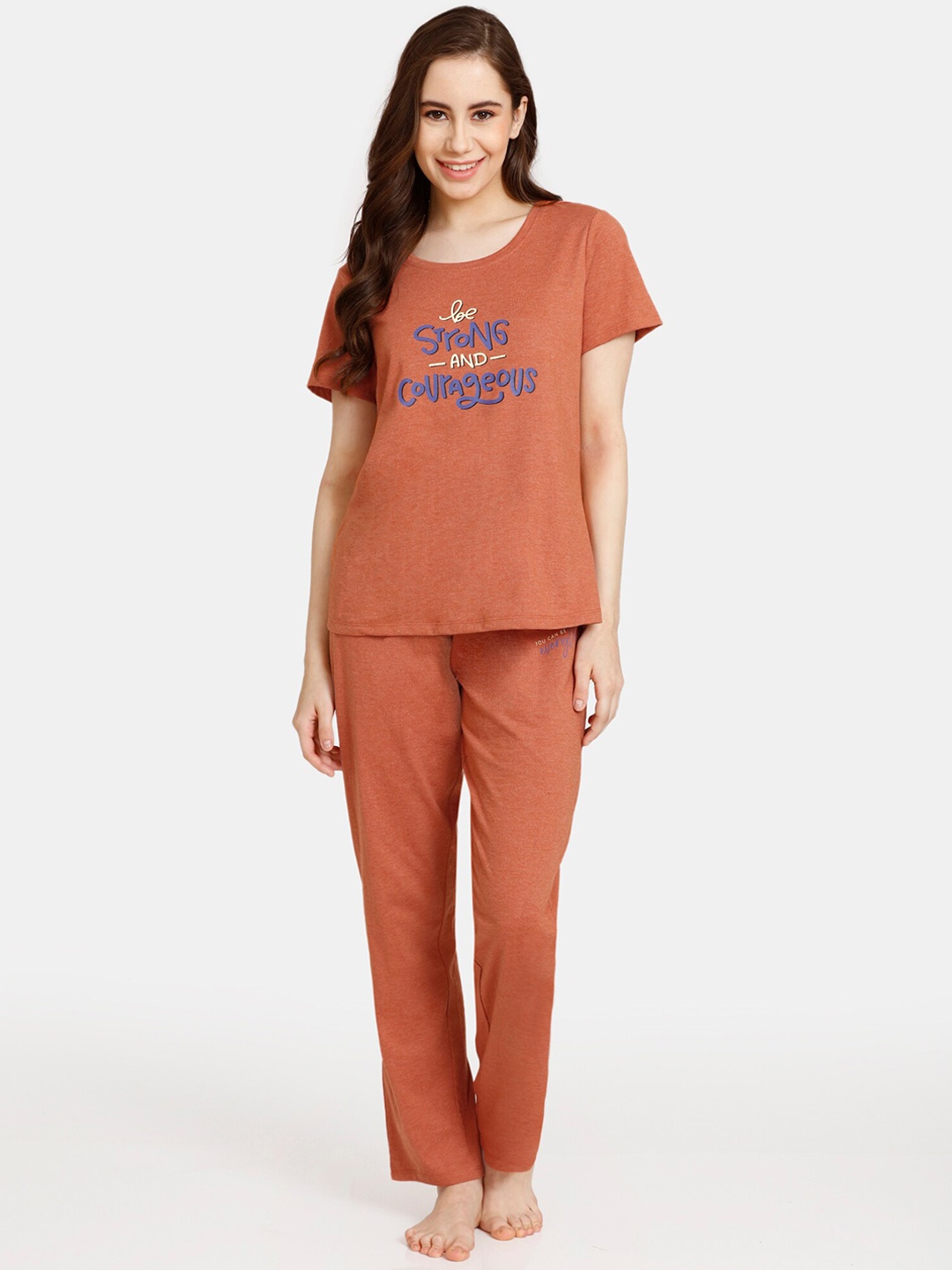 

Rosaline by Zivame Typography Printed Pure Cotton Night Suit, Brown
