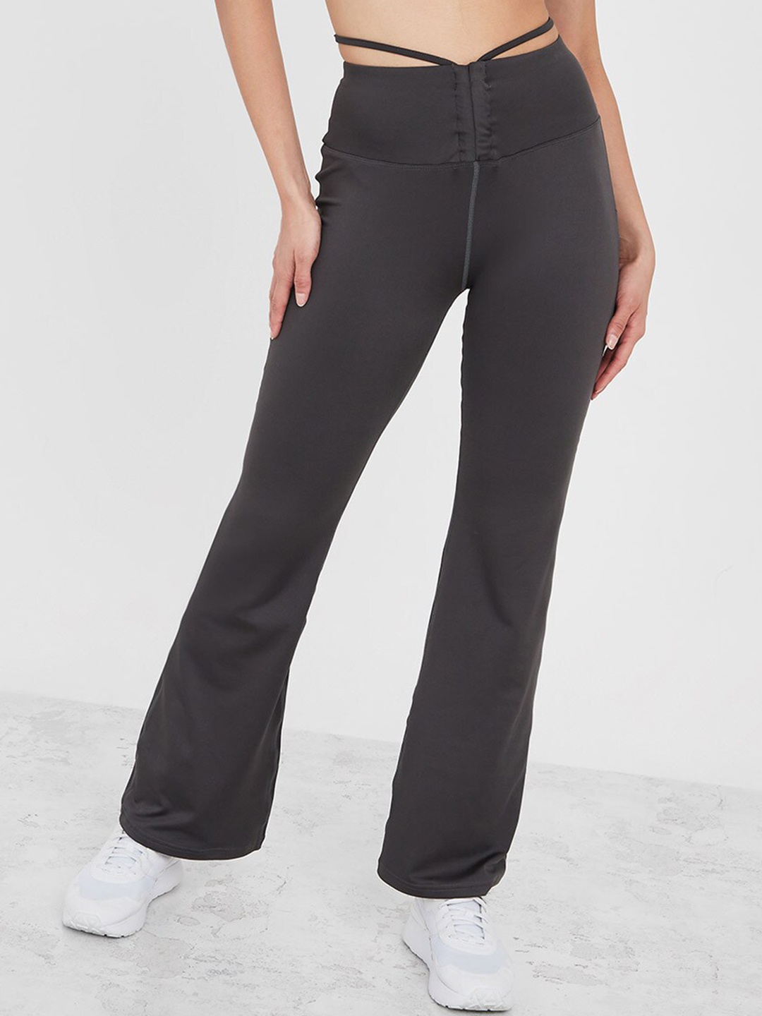 

Styli Women High-Rise Bootcut Trousers, Charcoal