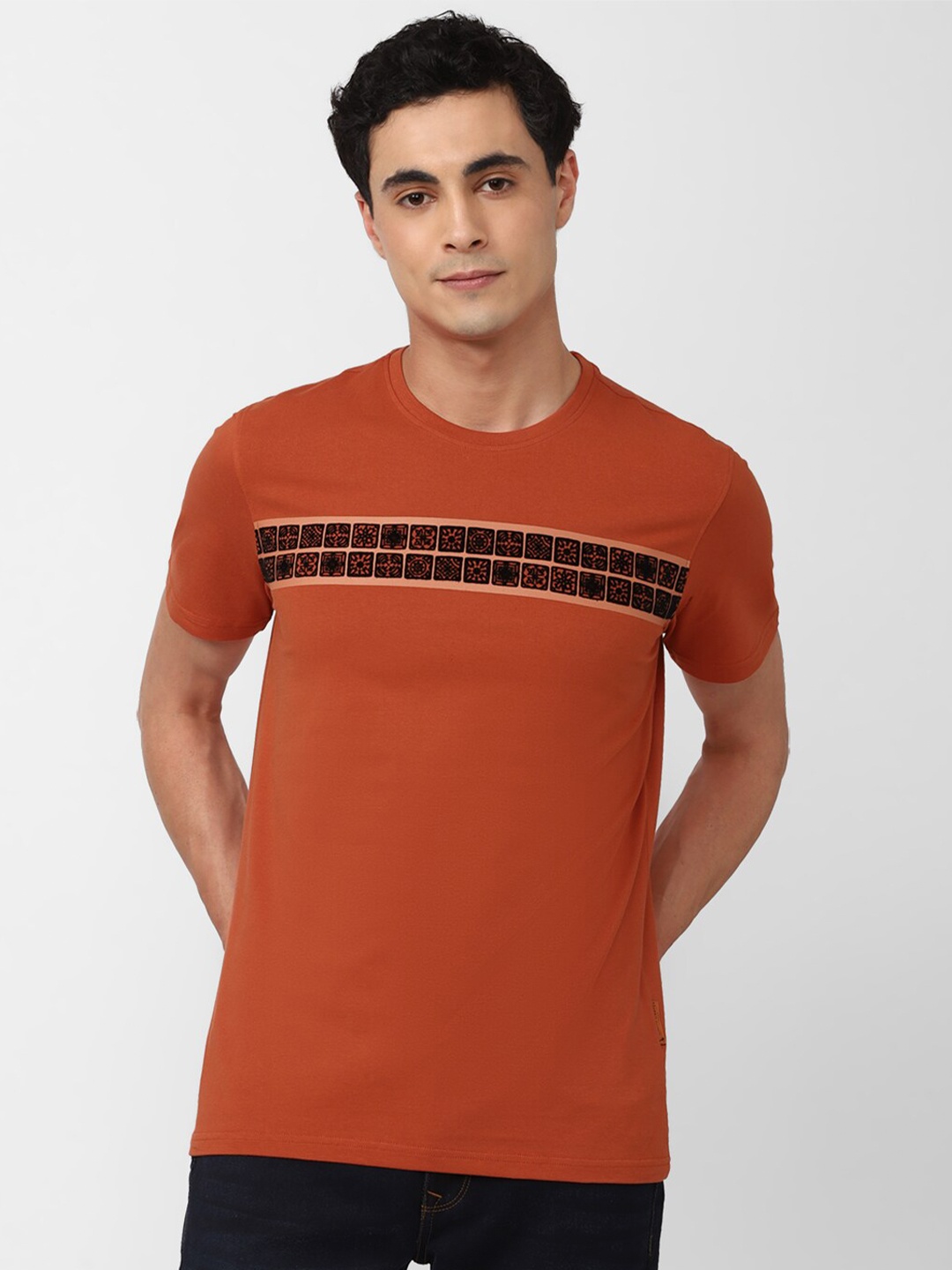 

SIMON CARTER LONDON Graphic Printed Slim Fit T-shirt, Orange
