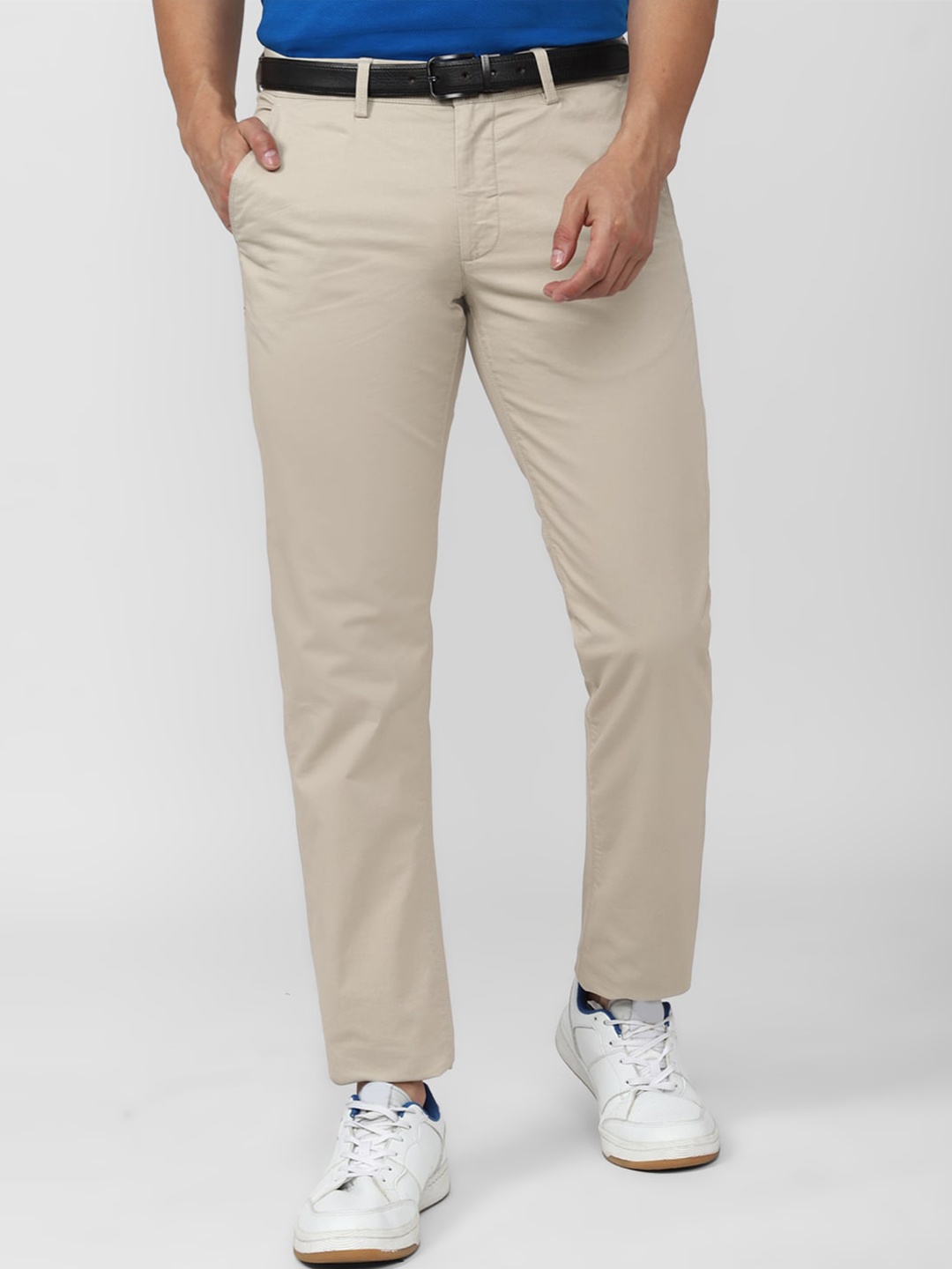 

Van Heusen Sport Men Mid-Rise Slim Fit Plain Trousers, Cream