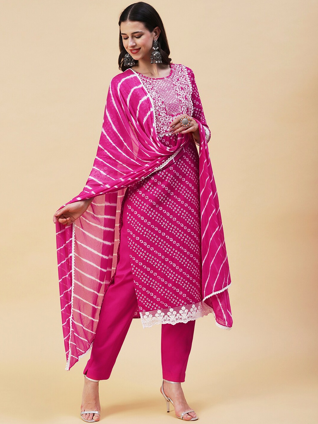 

FASHOR Bandhani Printed Thread Work Pure Cotton Kurta with Trousers & Dupatta, Fuchsia