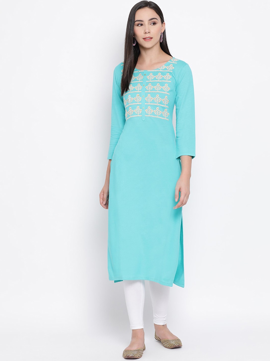 

Span Floral Embroidered Yoke Design Thread Work Cotton Kurta, Blue