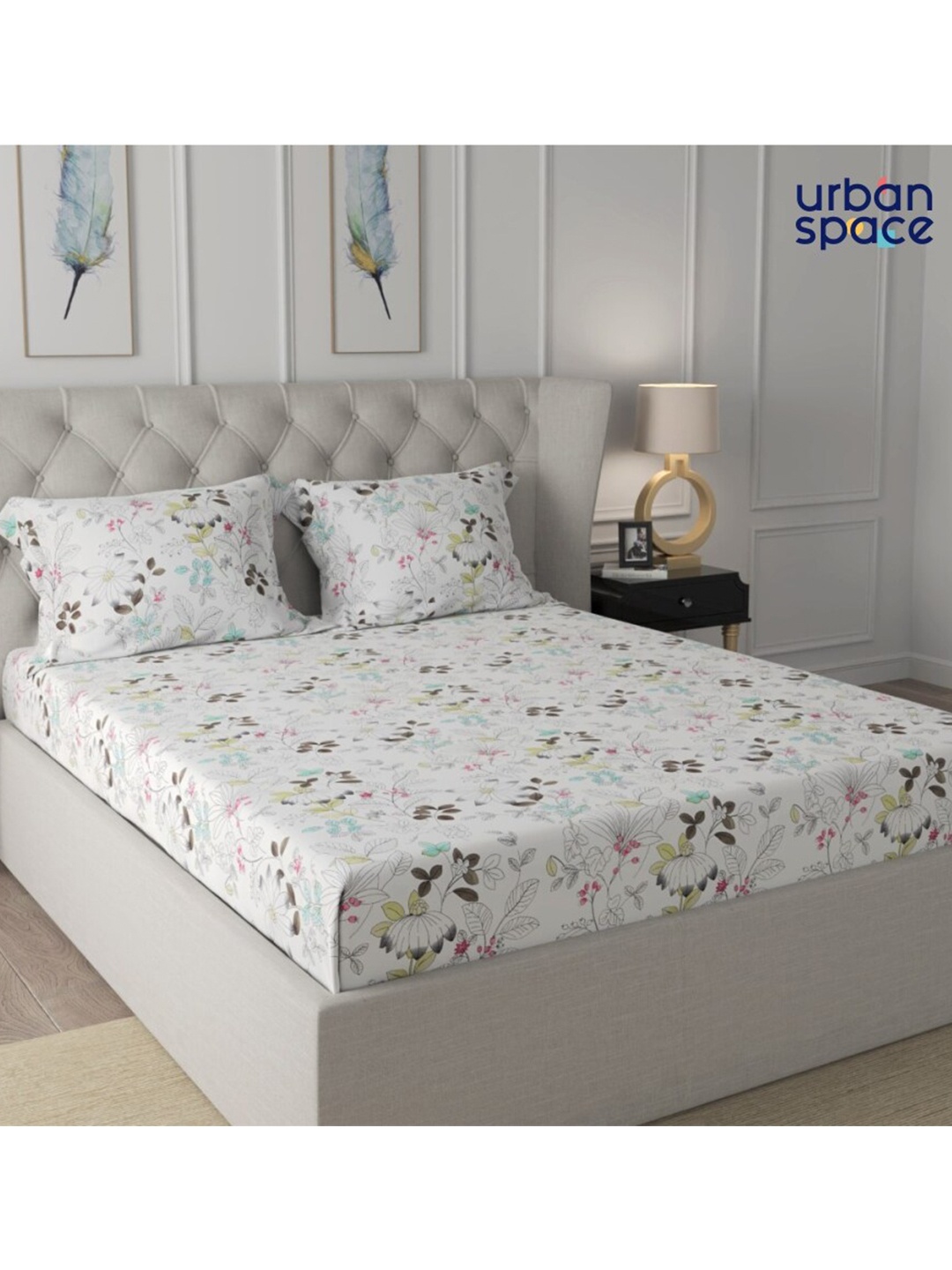 

URBAN SPACE Serene White & Green Floral 200 TC Fitted Cotton King Bedsheet & Pillow Covers