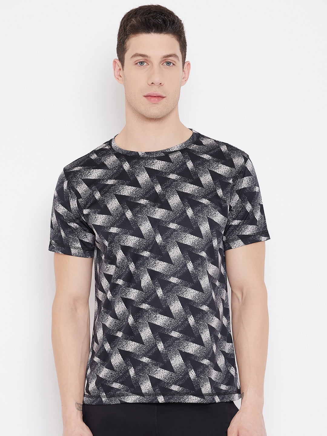 

JUMP USA Geometric Print Round Neck Yoga T-shirt, Navy blue
