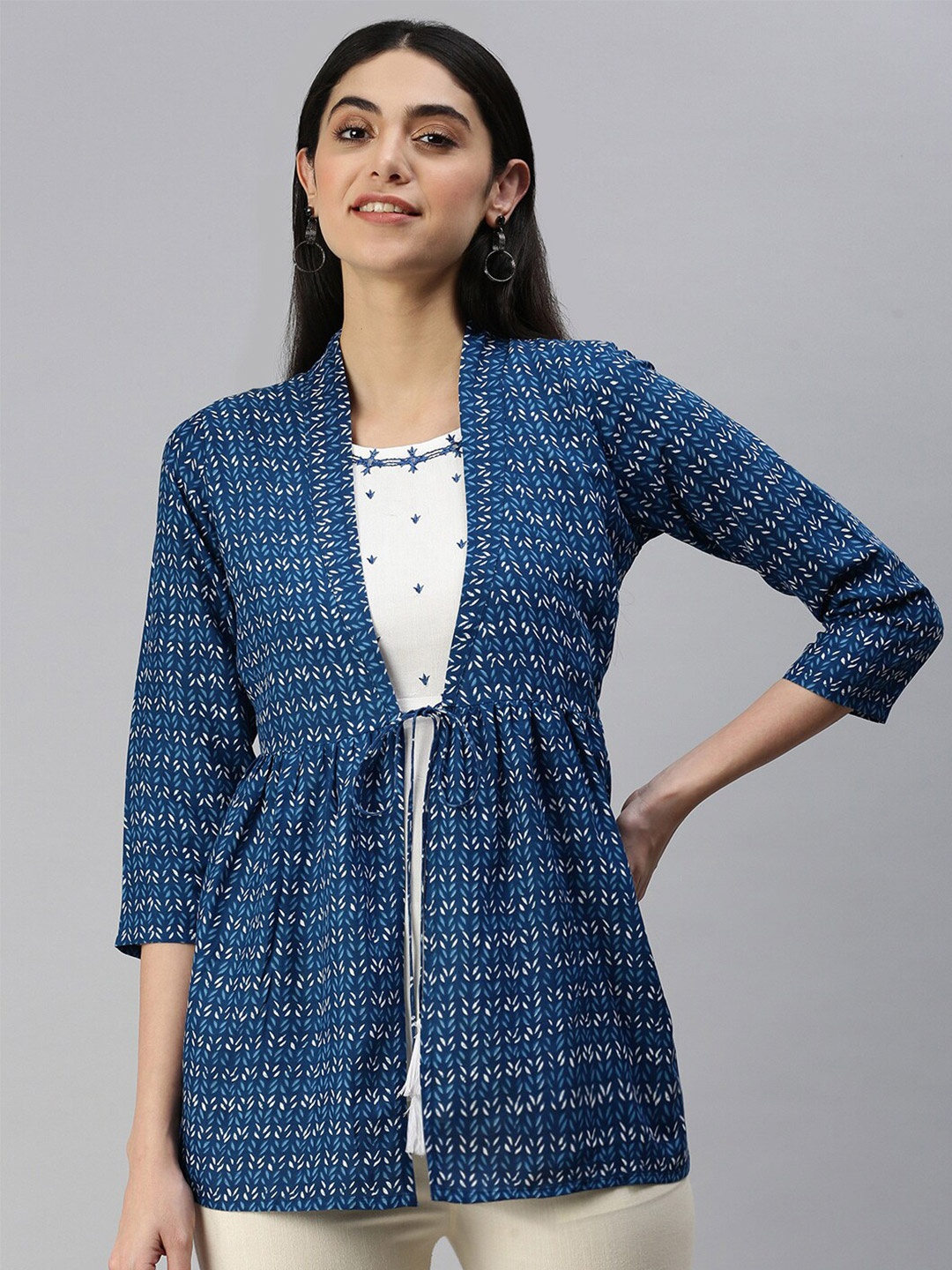 

MALHAAR Printed Tie-Up Detail Top With Attached Jacket, Blue