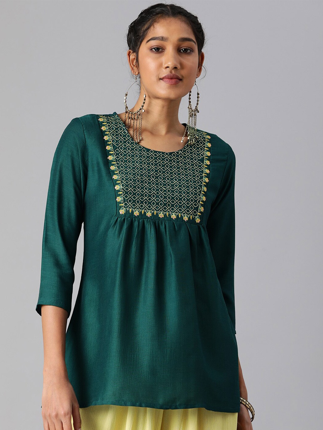 

MALHAAR Ethnic Motifs Embroidered Gathers A-Line Top, Green