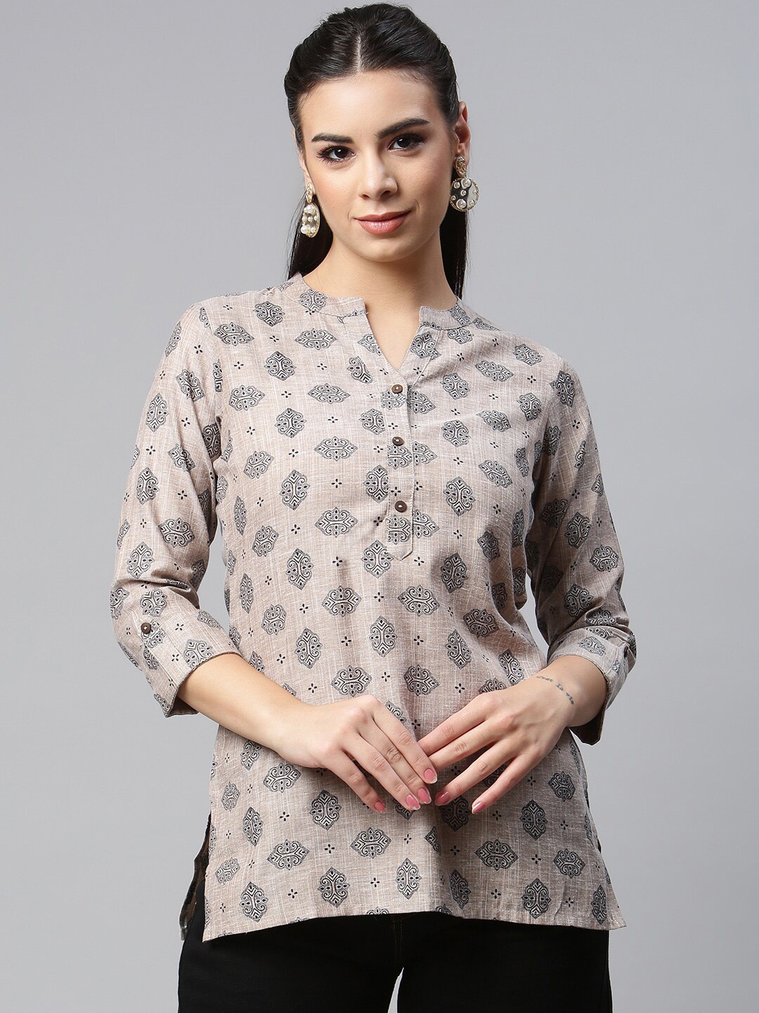 

MALHAAR Ethnic Motifs Printed Pure Cotton Mandarin Collar Top, Grey