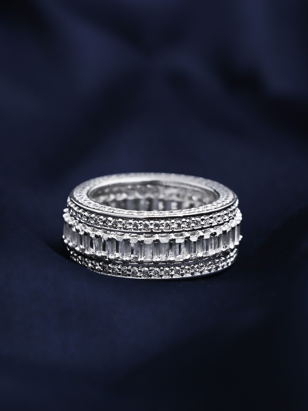 

HIFLYER JEWELS 92.5 Sterling Silver-Plated Stone-Studded Finger Ring