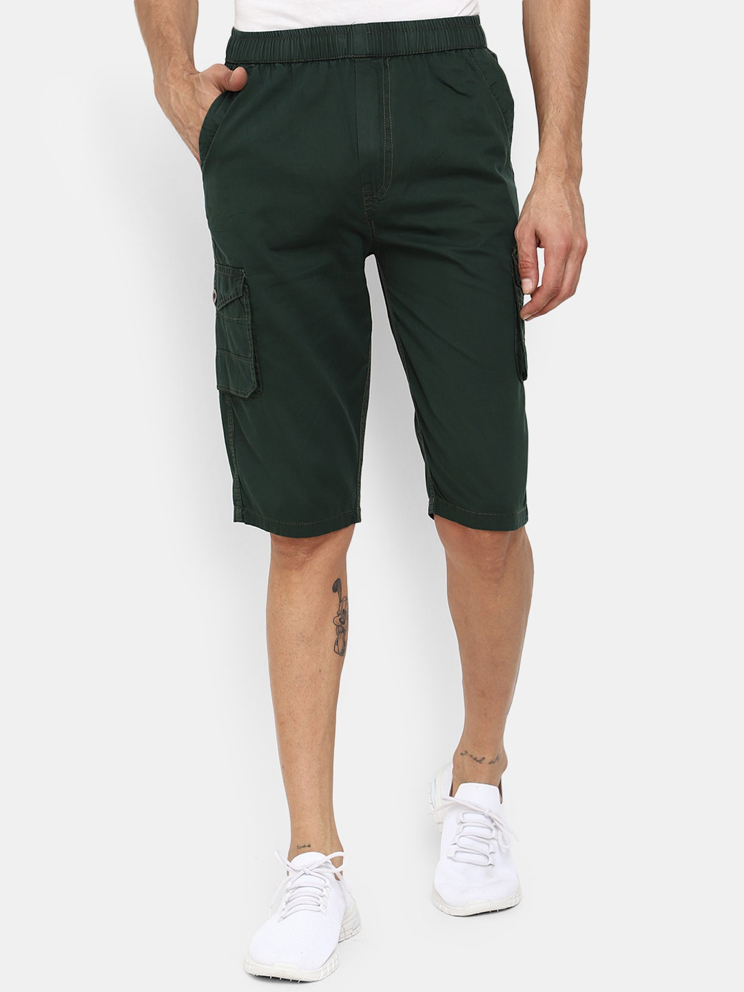 

V-Mart Men Cotton Mid-Rise Shorts, Green
