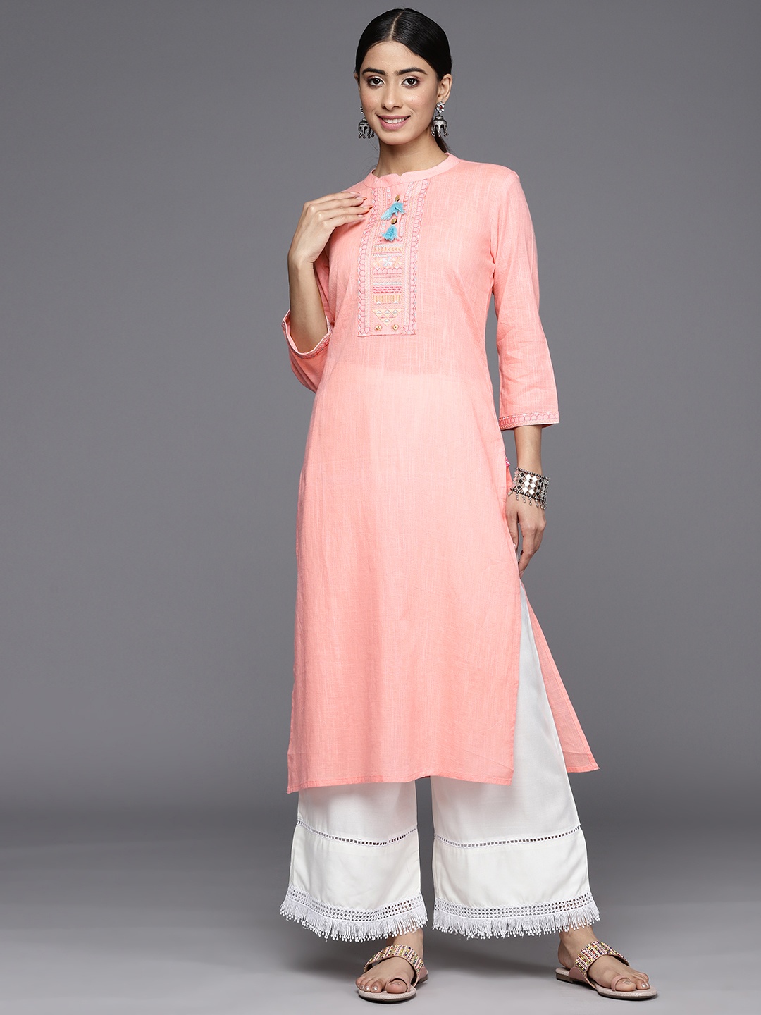 

Varanga Geometric Yoke Design Thread Work Cotton Kurta, Coral