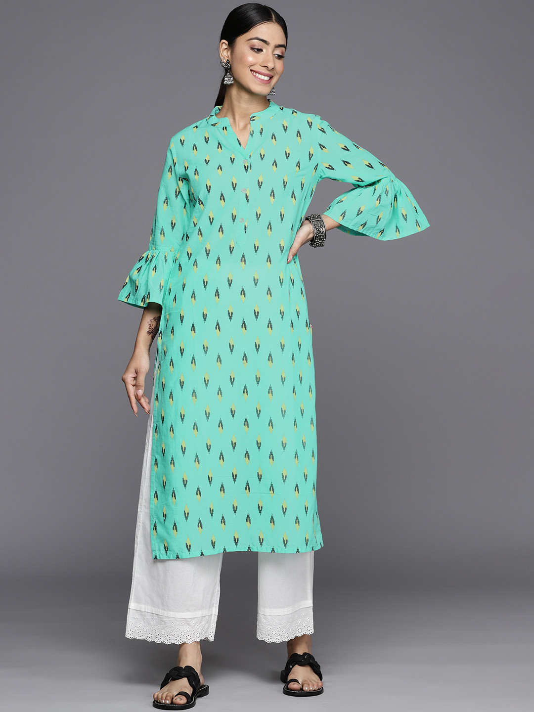 

Varanga Printed Bell Sleeves Pastels Kurta, Turquoise blue