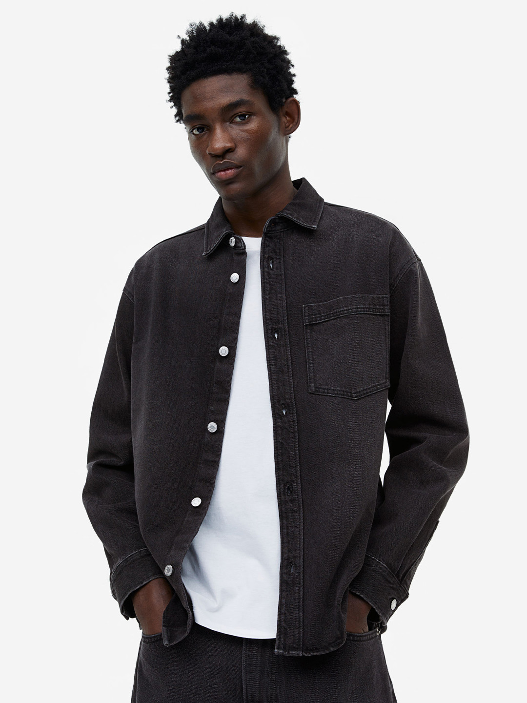 

H&M Men Regular Fit Denim overshirt, Black