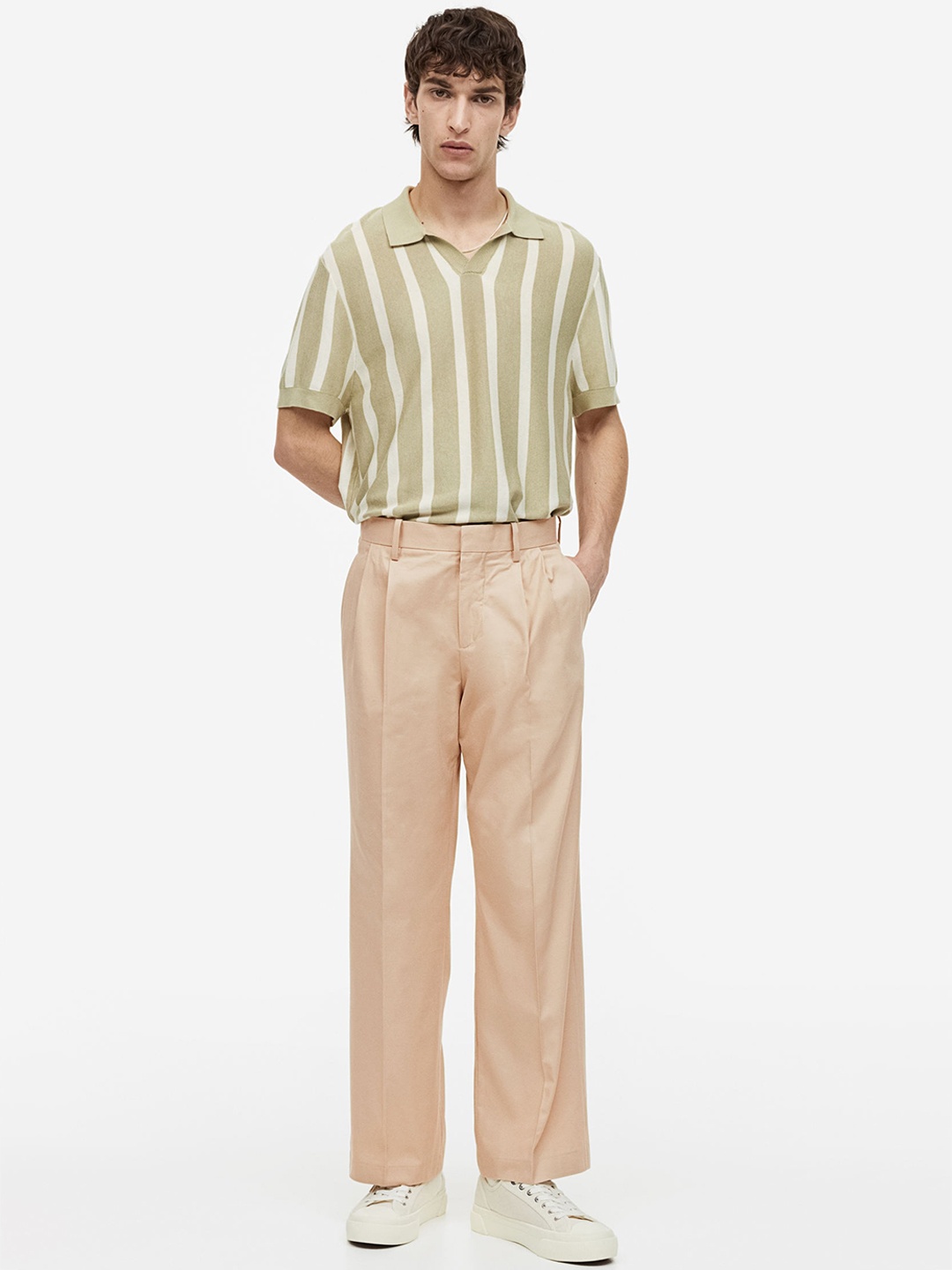 

H&M Loose Fit Tailored twill trousers, Beige