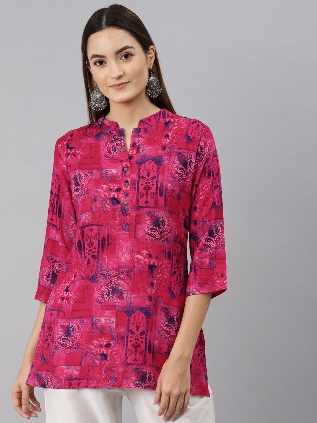 

MALHAAR Ethnic Motifs Printed Mandarin Collar Kurti, Pink