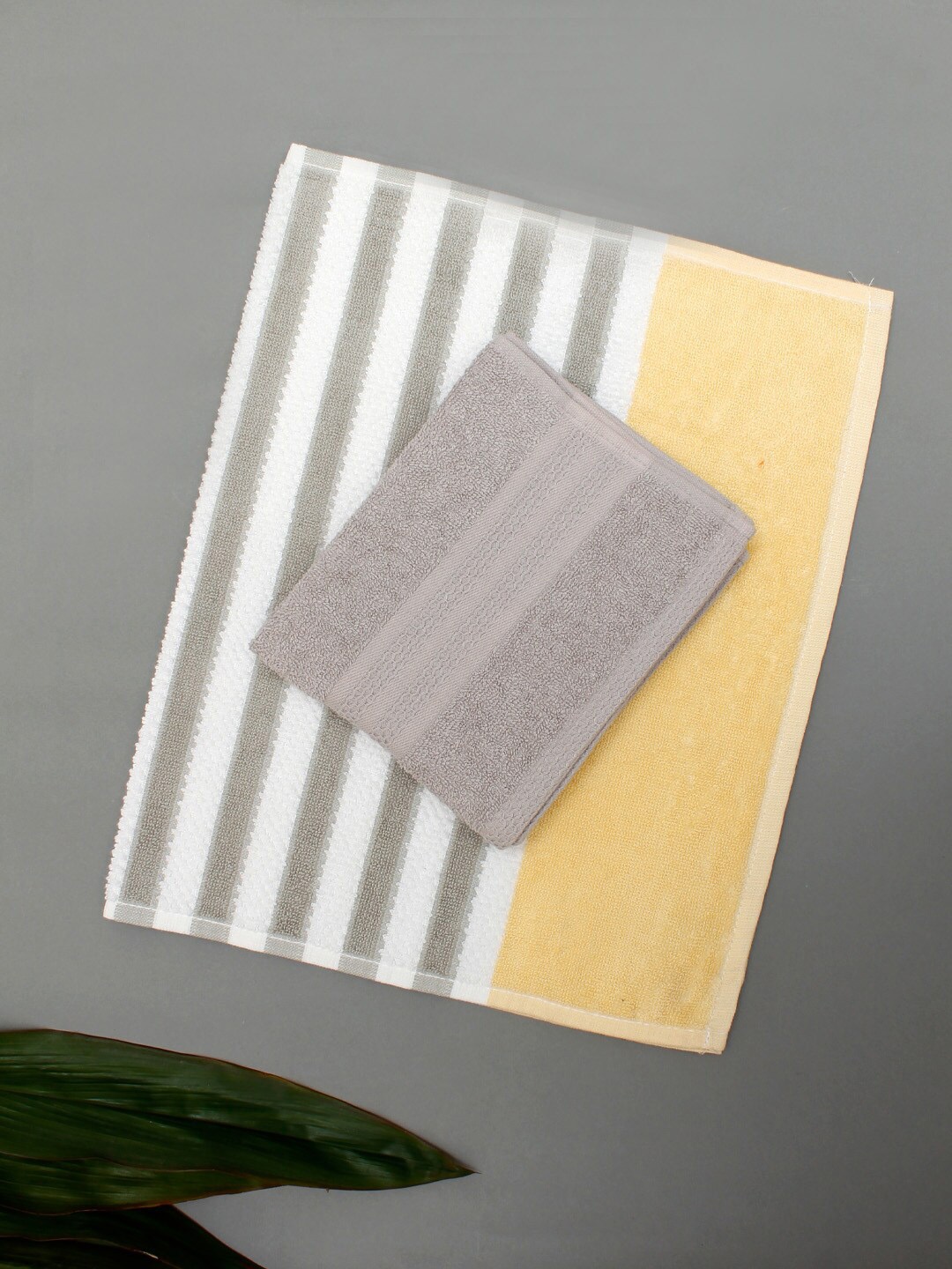 

AVI Living Yellow & Grey 2 Pcs Striped Pure Cotton 500GSM Highly Absorbent Hand Towels