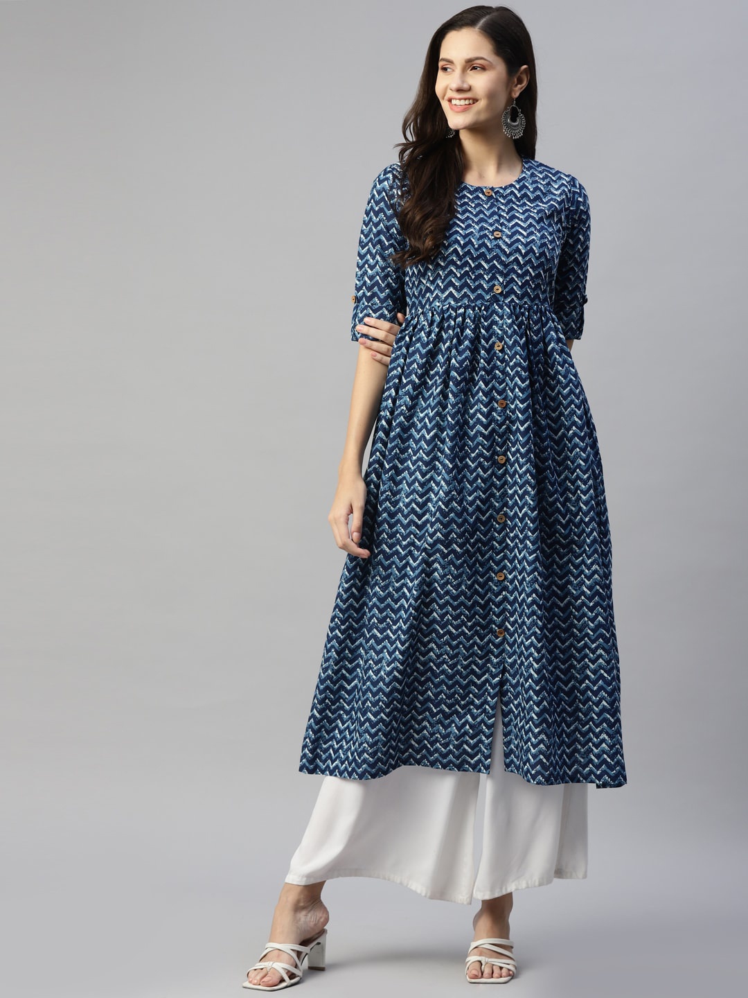 

MALHAAR Chevron Printed Pure Cotton Kurta, Blue