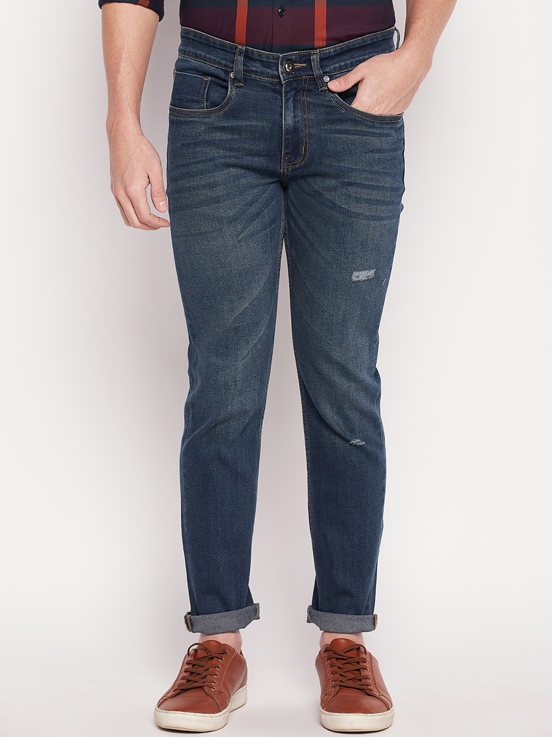 

CAMLA Men Cotton Light Fade Low Distress Mid-Rise Regular Fit Jeans, Navy blue