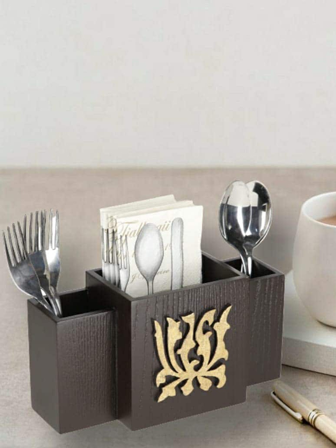 

COCKTAIL Brown Textured Wooden 3-Sections Cutlery Holder