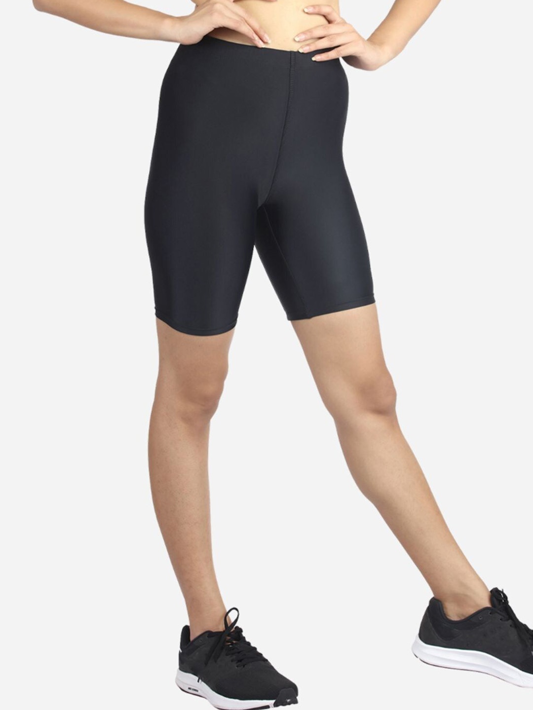 

VELOZ Women Skinny Fit Low-Rise Yoga Shorts, Black
