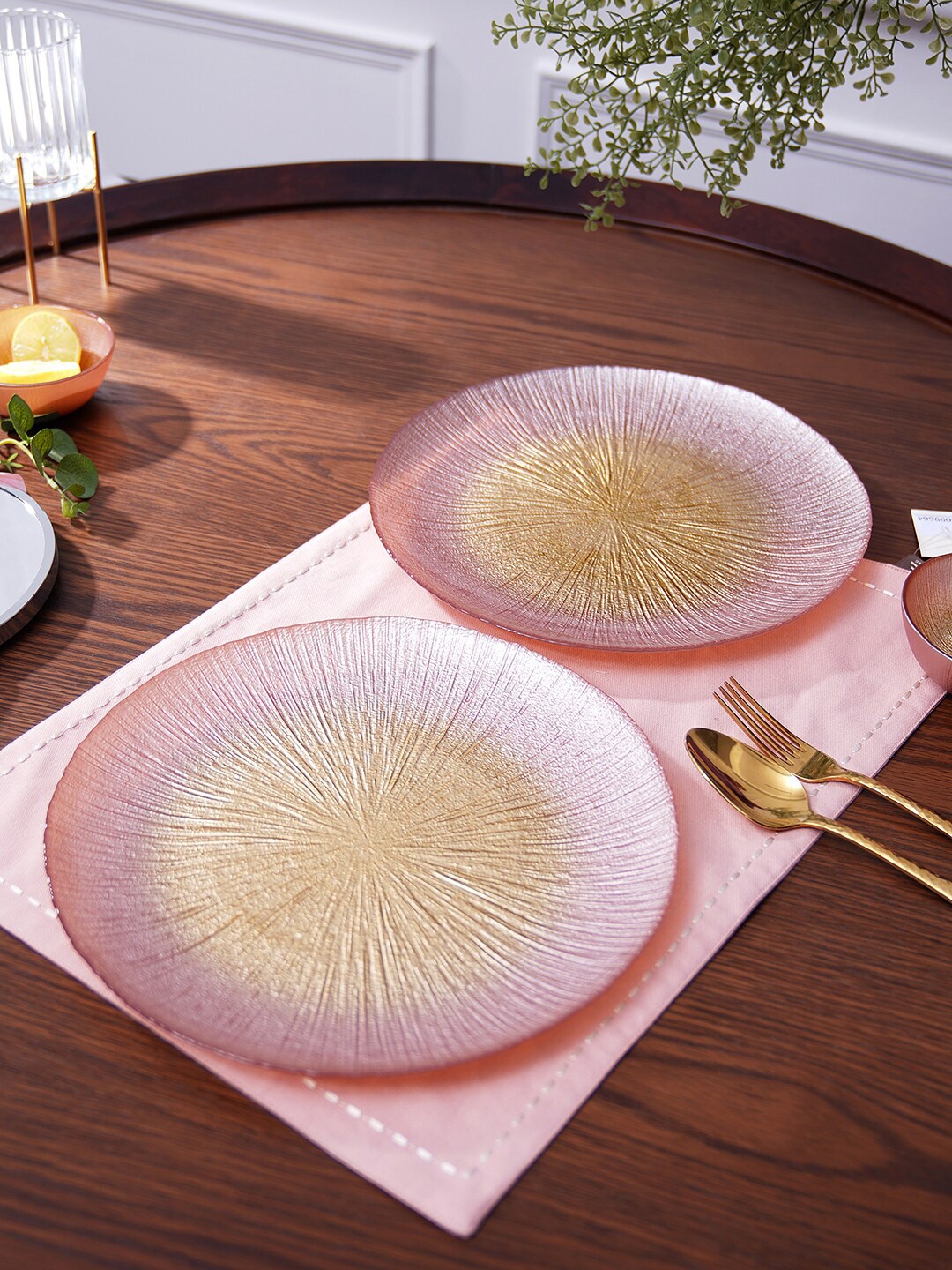 

Pure Home and Living Pink & Gold-Toned 2 Pieces Radial Gradient Textured Glass Plates