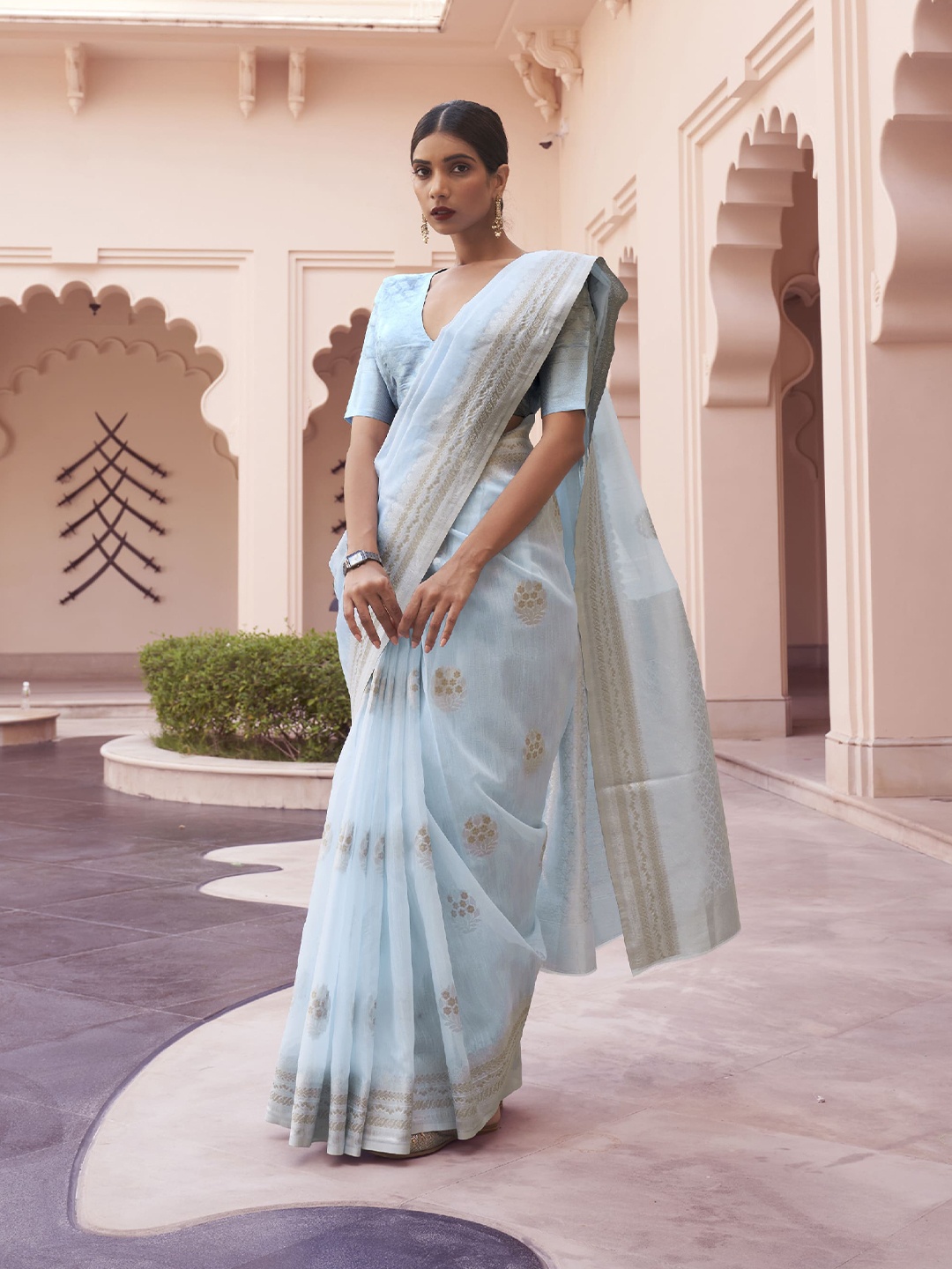 

elora Floral Woven Design Pure Soft Linen Bhagalpuri Saree, Blue