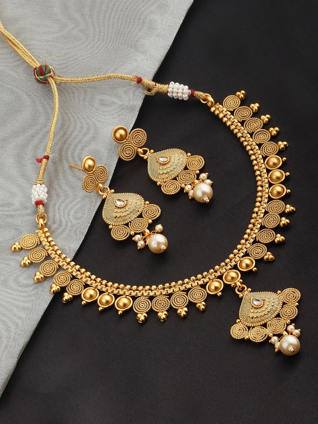 

Alamod Gold-Plated & Artificial Beaded Jewellery Set