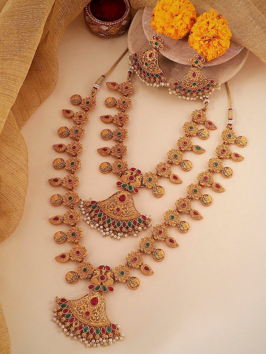 

Alamod Gold-Plated Stone Studded & Artificial Beaded Jewellery Set