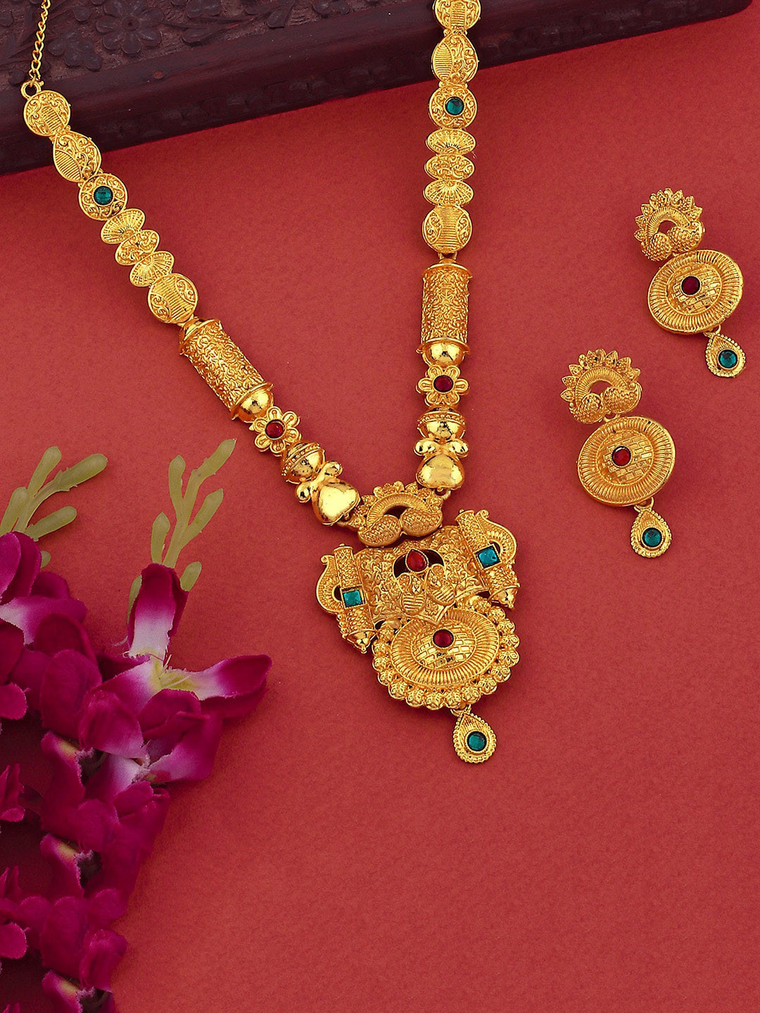 

Alamod Gold-Plated Stones-Studded Jewellery Set