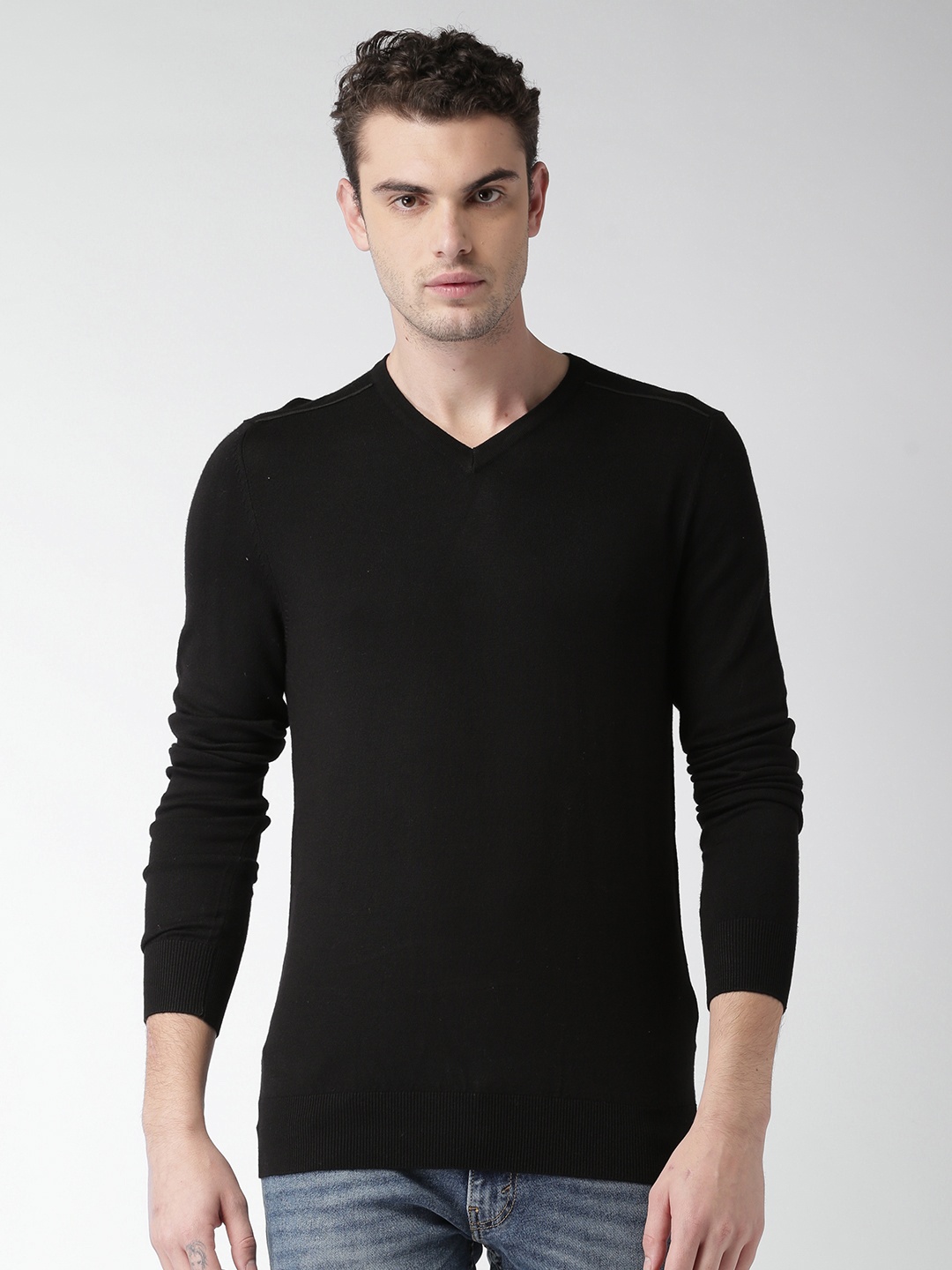 

Celio Men Black Solid Pullover