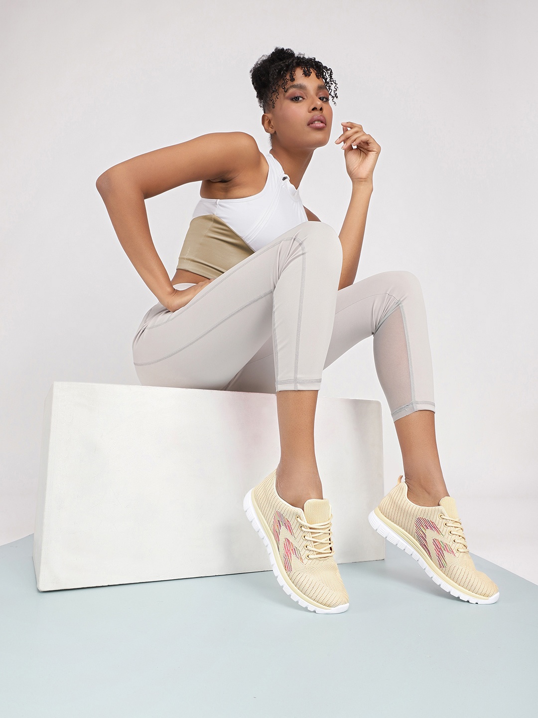 

Mast & Harbour Women Running Shoes, Beige