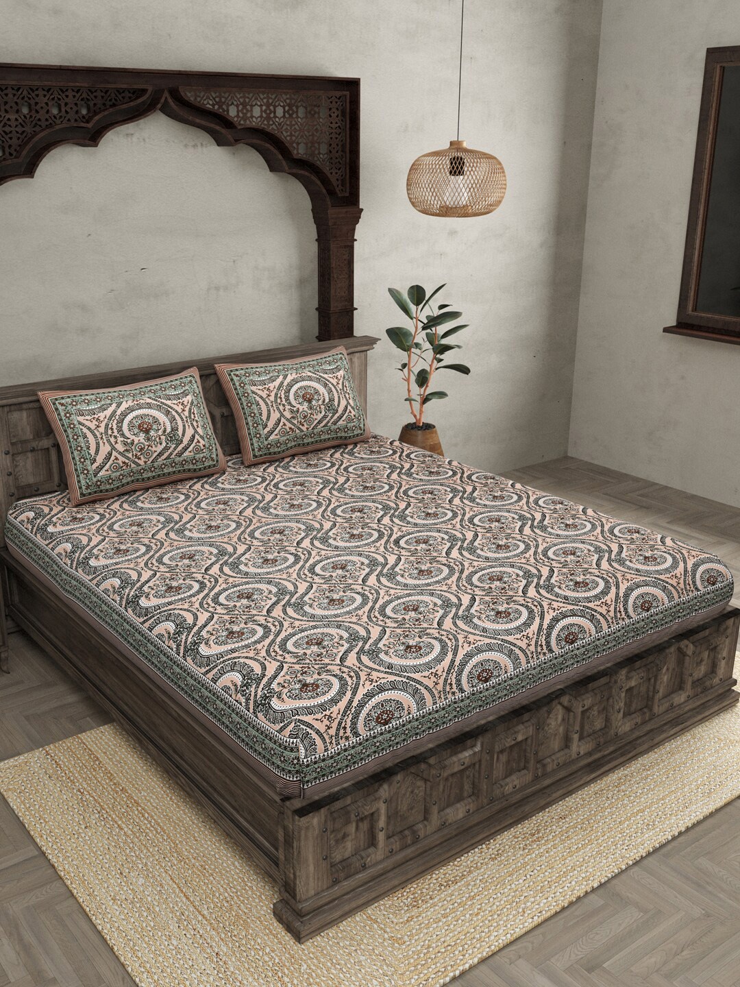 

JAIPUR FABRIC Circular Retro Brown & Green 240 TC Cotton Queen Bedsheet & 2 Pillow Covers