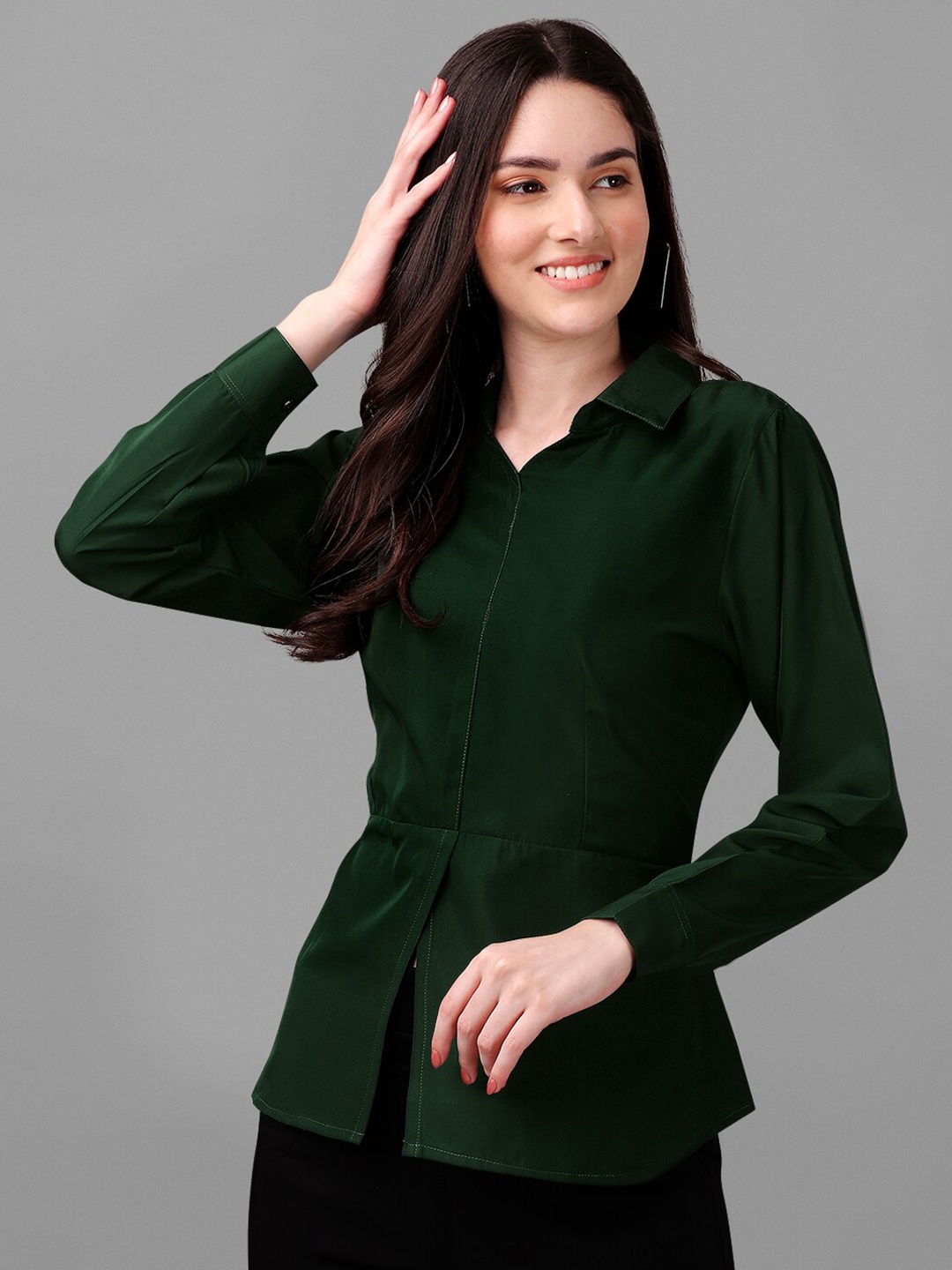 

Kinjo Shirt Collar Long Sleeves Slit Detail Crepe Top, Green