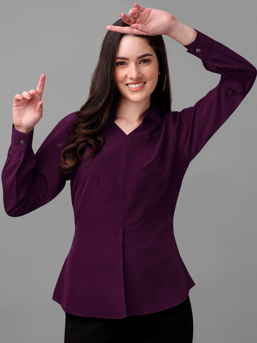 

Kinjo Shirt Collar Long Sleeves Slit Detail Crepe Top, Purple