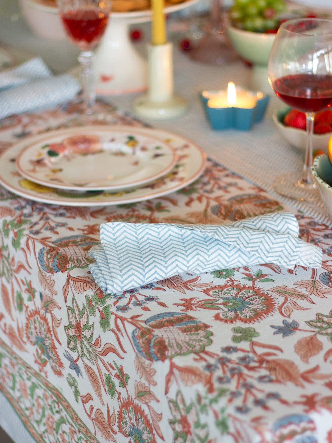 

The Wishing Chair White & Dusty Teal 6 Piece Printed Cotton Table Napkins
