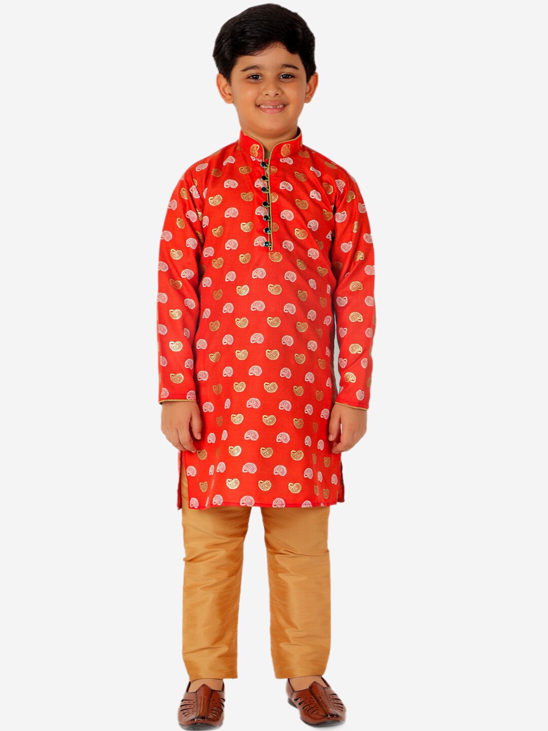 

Pro-Ethic STYLE DEVELOPER Boys Paisley Printed Mandarin Collar Kurta with Pyjamas, Maroon