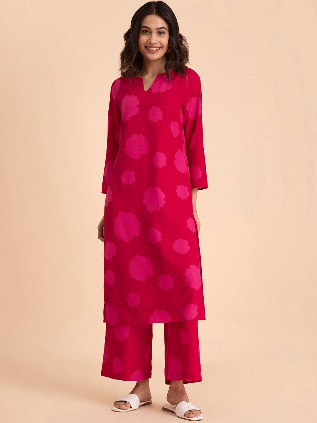 

Pink Fort Floral Printed Kurta with Palazzos, Red