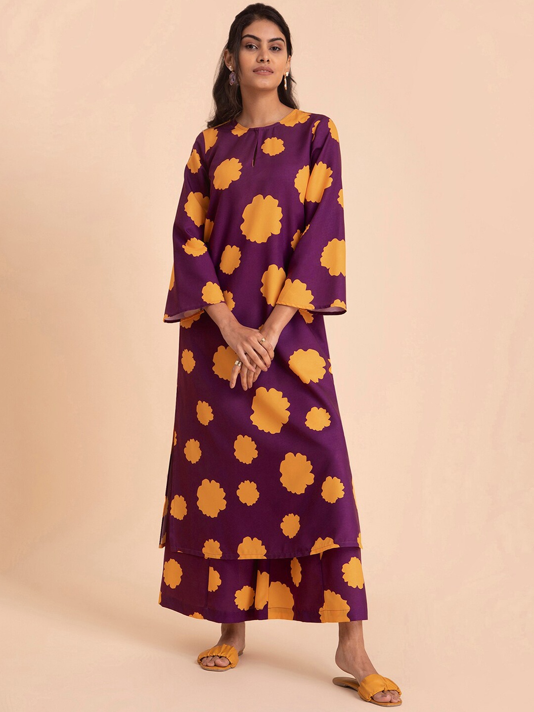 

Pink Fort Floral Printed Keyhole Neck A-Line Kurta With Palazzos, Purple