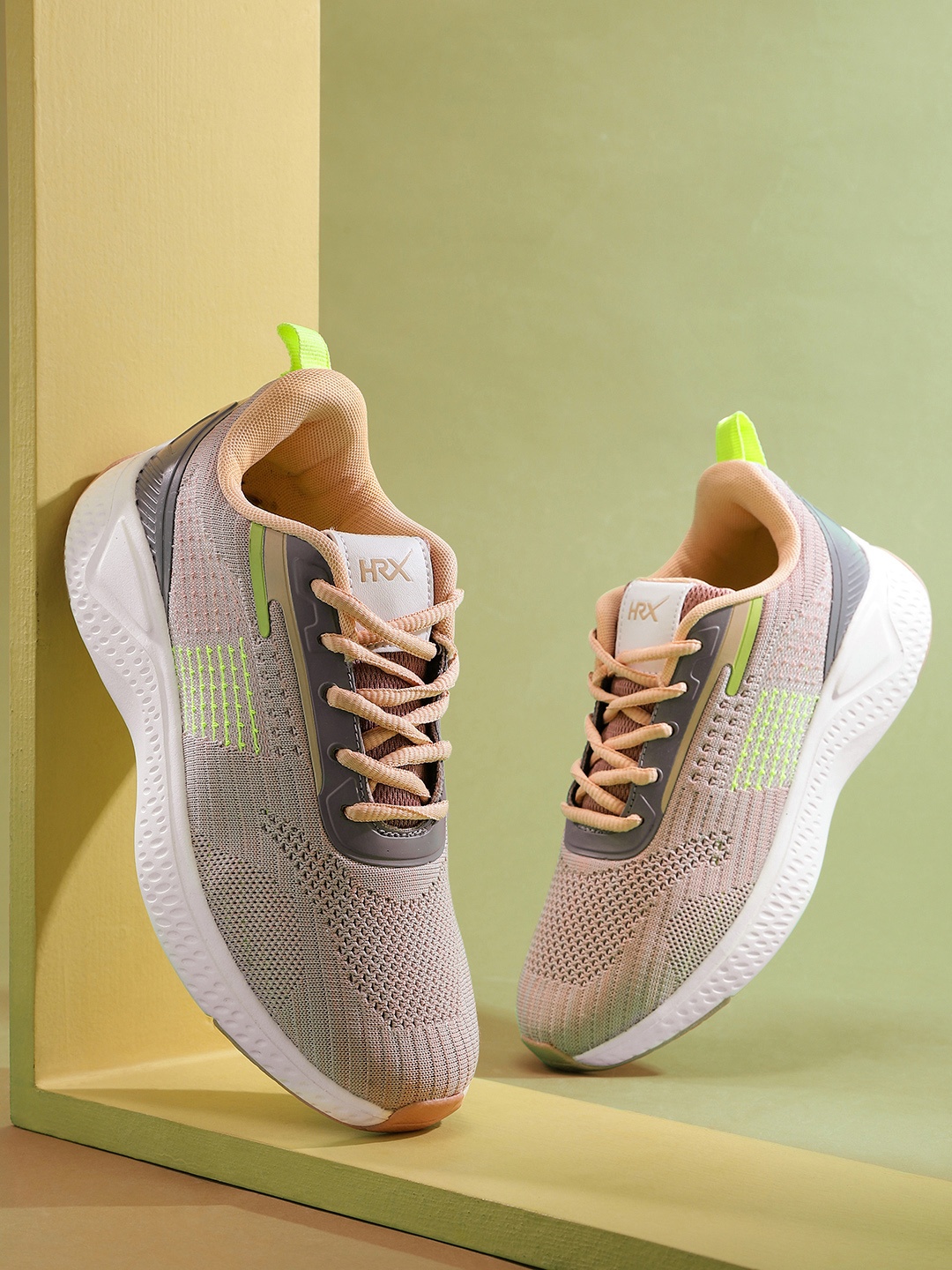 

HRX by Hrithik Roshan Women Woven Design Go-Lite Walking Shoes, Pink