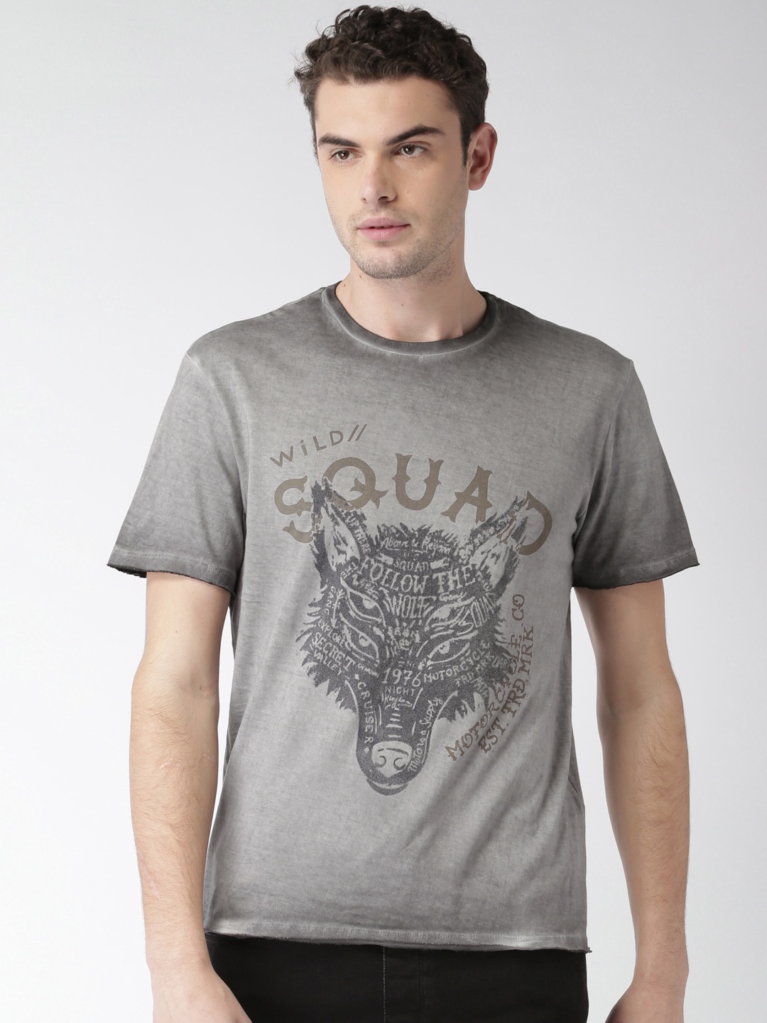 

Celio Men Grey Printed Round Neck Pure Cotton T-shirt