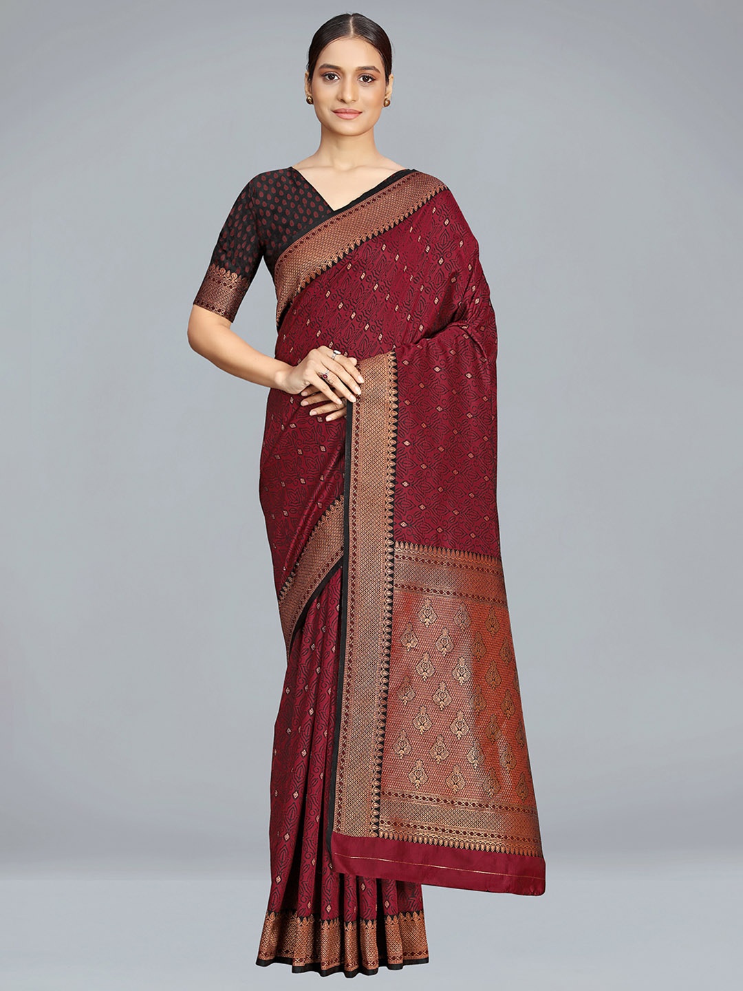 

MONJOLIKA FASHION Ethninc Motif Woven Design Banarasi Saree, Maroon