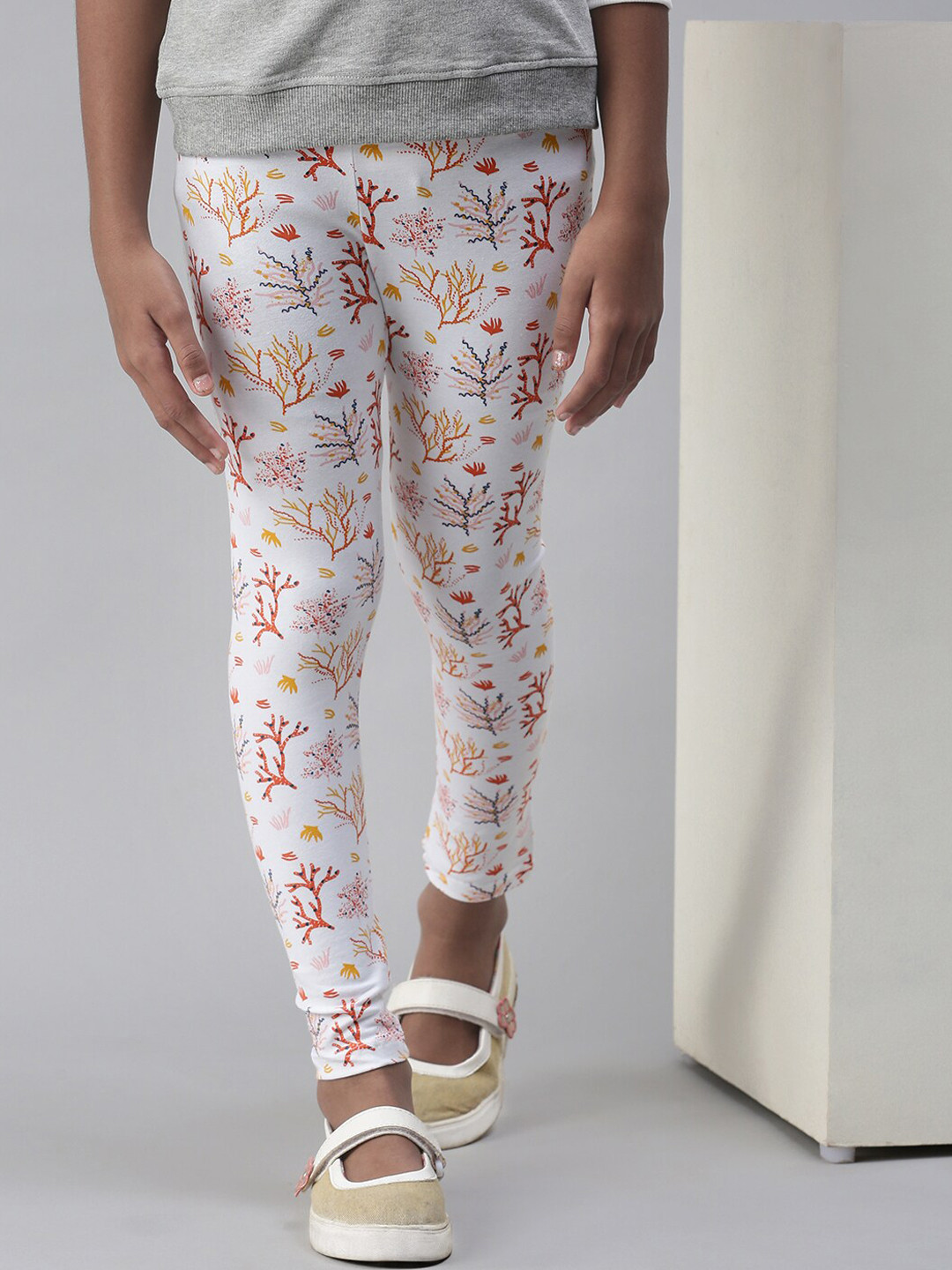 

De Moza Girls Printed Ankle Length Cotton Leggings, White